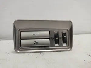 Foto de MANDO MULTIFUNCION JAGUAR XF 2.7 V6 Diesel CAT (207 CV / 152 KW) referencia 8X2311654BC