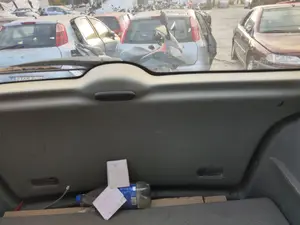Foto de GUARNECIDO PORTON TRASERO RENAULT SCENIC I (JA...) 1.4 CAT (95 CV / 70 KW)