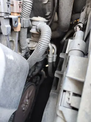Foto de VALVULA AIRE ADICIONAL VOLKSWAGEN TOUAREG (7L6) 4.2 V8 32V FSI (350 CV / 257 KW) referencia 8E0927317H