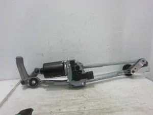 Foto de MOTOR LIMPIA DELANTERO BMW SERIE 3 BERLINA (E90) 2.0 16V CAT (150 CV / 110 KW) referencia 716171104