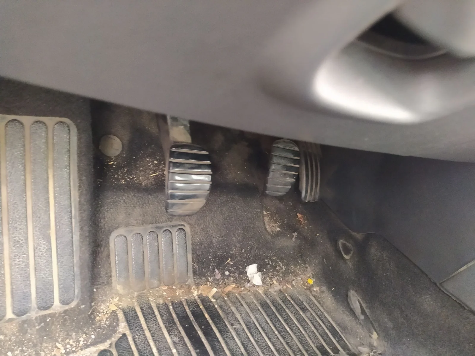 Foto de PEDAL FRENO RENAULT MEGANE II CLASSIC BERLINA 1.6 16V (112 CV / 82 KW) referencia 8200221299