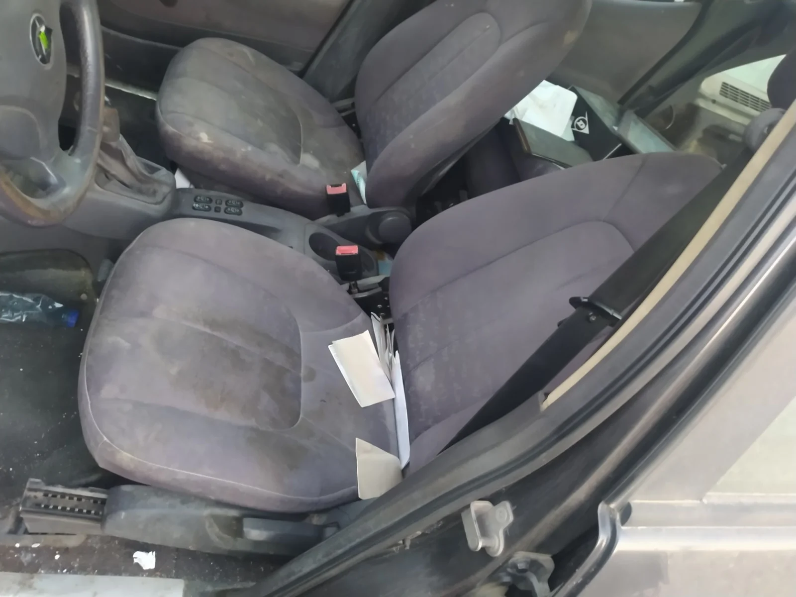 Foto de AIRBAG LATERAL IZQUIERDO MERCEDES-BENZ CLASE A (BM 168) 1.4 CAT (82 CV / 60 KW) referencia A1688600105