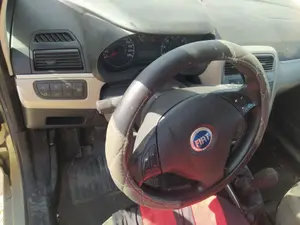 Foto de MANDO LUCES FIAT GRANDE PUNTO (199) 1.3 16V JTD CAT (75 CV / 55 KW) referencia 0735521313