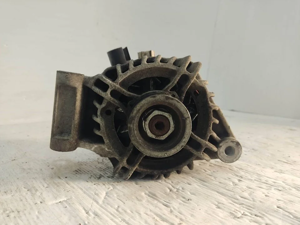 Foto de ALTERNADOR FORD FOCUS II (1.6 (90 CV / 66 KW) diesel) referencia MS1022118355