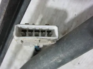 Foto de MOTOR LIMPIA DELANTERO CITROEN XSARA BERLINA 1.9 Diesel (69 CV / 51 KW) referencia 0390241356 foto 2