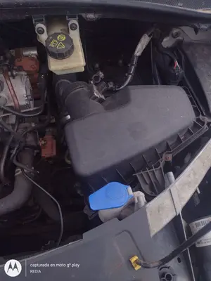 Foto de CAJA FILTRO AIRE FORD S-MAX (CA1) 2.0 TDCi CAT (140 CV / 103 KW) referencia 1768349