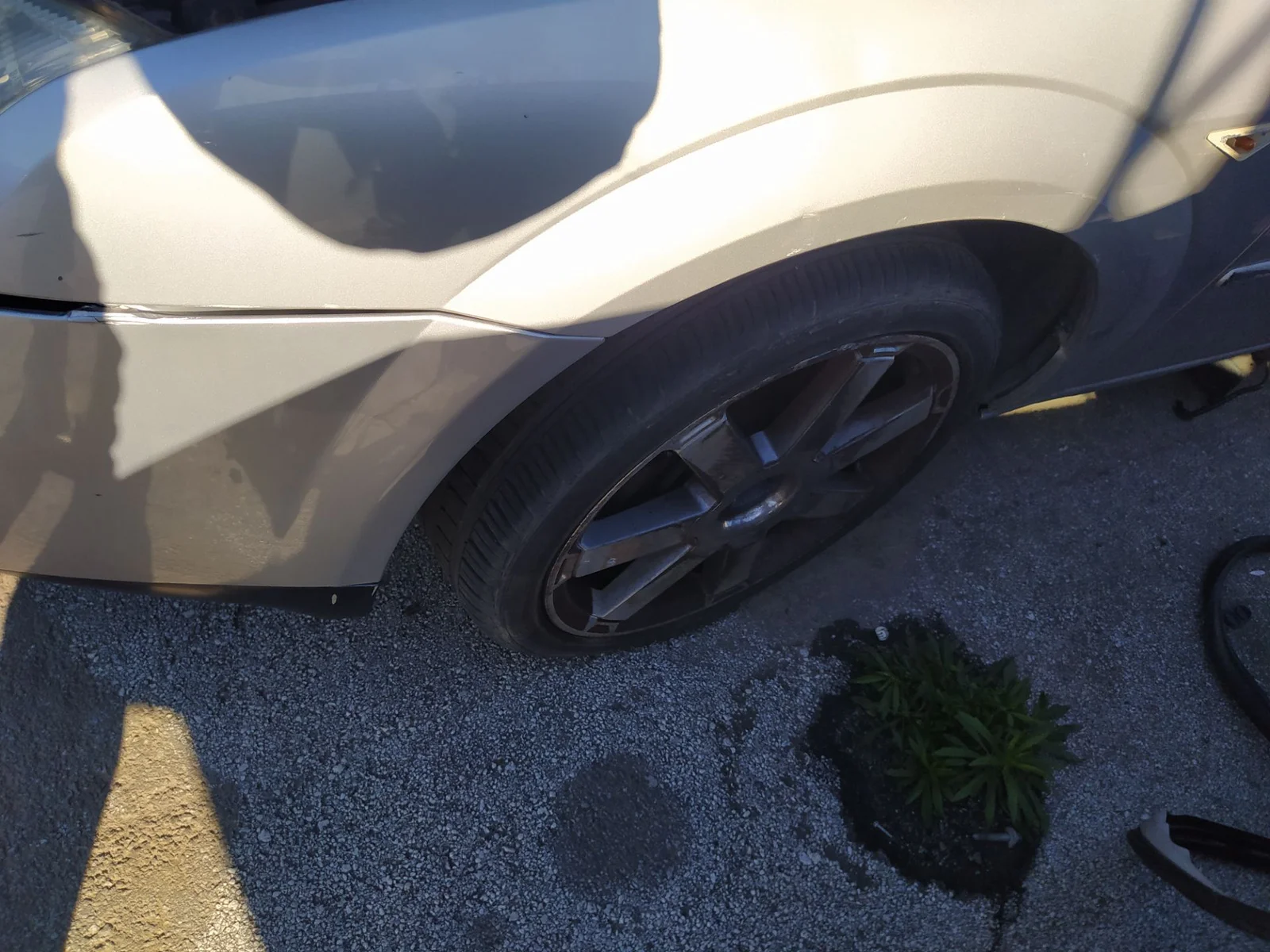 Foto de PASO RUEDA DELANTERO IZQUIERDO FORD MONDEO BERLINA (GE) 2.0 TDCi CAT (131 CV / 96 KW) referencia 1307005