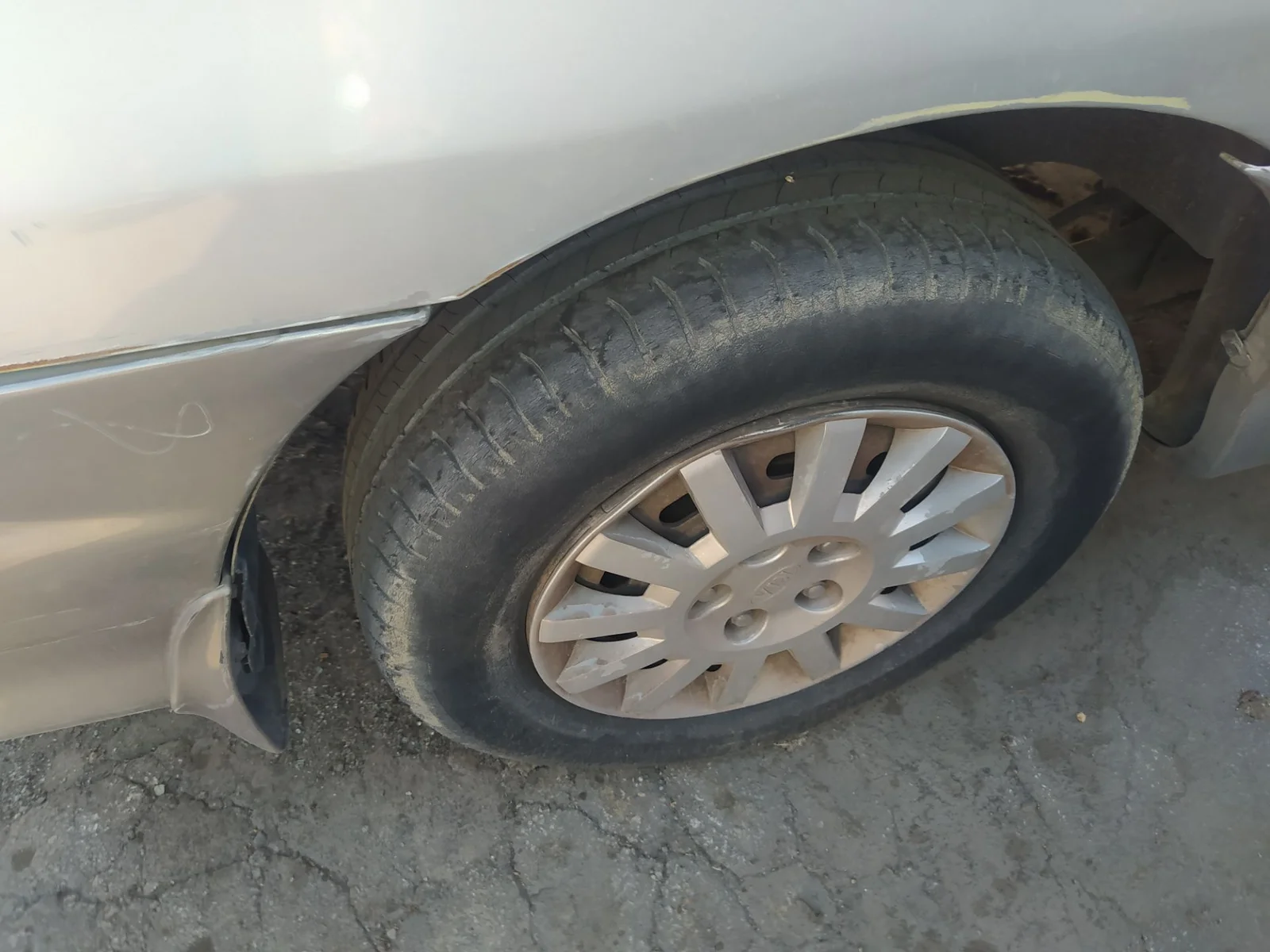 Foto de BRAZO SUSPENSION TRASERO DERECHO KIA CARNIVAL II (FL) 2.9 CRDi CAT (144 CV / 106 KW) referencia 0K55328350B