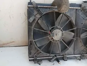 Foto de ELECTROVENTILADOR RADIADOR AIRE ACONDICIONADO HONDA CR-V (RD8) 2.0 VTEC CAT (150 CV / 110 KW)