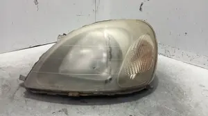 Foto de FARO IZQUIERDO TOYOTA YARIS (NCP1/NLP1/SCP1) referencia 811700D011