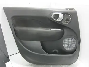 Foto de GUARNECIDO PUERTA DELANTERA IZQUIERDA FIAT 500L (330) 1.3 16V JTD CAT (84 CV / 62 KW) referencia 2298607