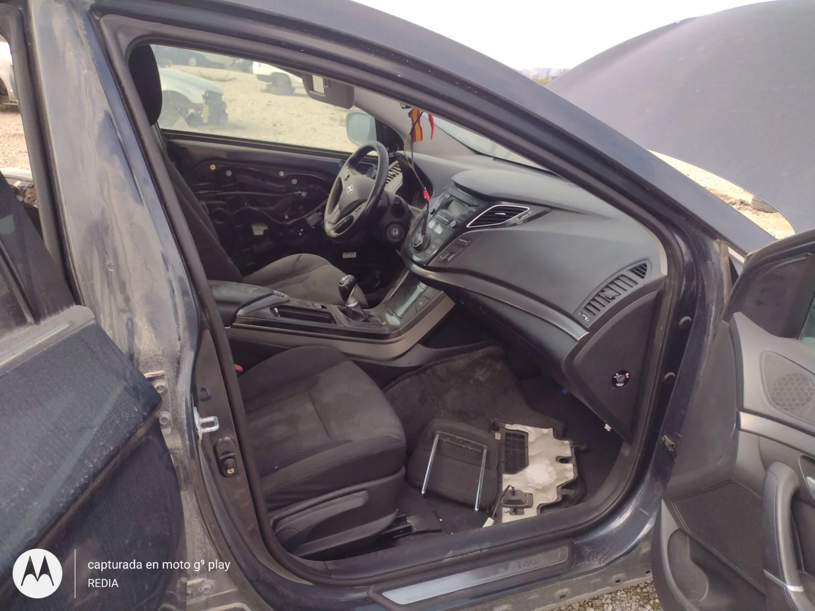Foto de GOMAS CONTORNO PUERTA HYUNDAI I40 (VF) 1.7 CRDi CAT (136 CV / 100 KW)