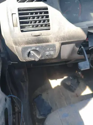 Foto de MANDO LUCES SEAT CORDOBA BERLINA (6K2) 1.4  (60 CV / 44 KW) referencia 6K5953503AFFKZ