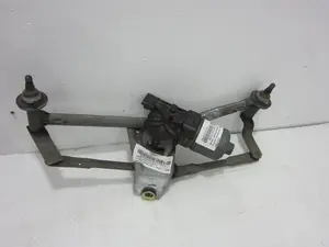 Foto de MOTOR LIMPIA DELANTERO PEUGEOT 206 1.4  (75 CV / 55 KW) referencia 0390241523