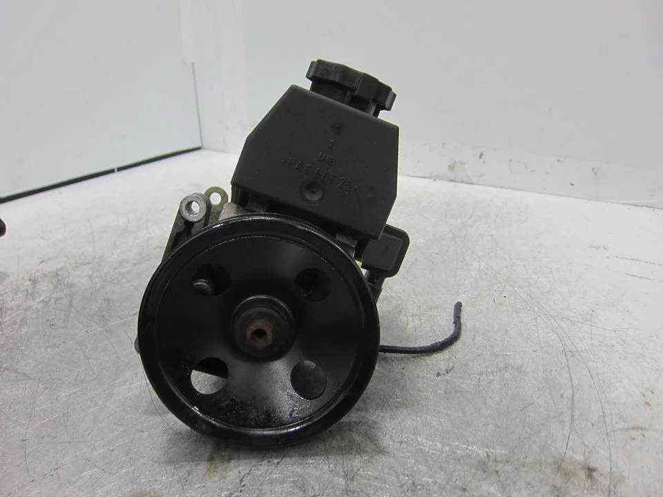 Foto de BOMBA DIRECCION MERCEDES-BENZ SLK (BM 170) ROADSTER referencia 0024662901