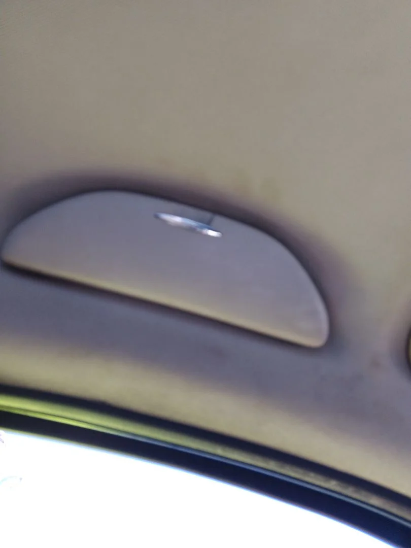 Foto de ASIDERO TECHO DELANTERO IZQUIERDO VOLKSWAGEN PASSAT BERLINA (3B3) 1.9 TDI (131 CV / 96 KW) referencia 3B0857607 FKZ