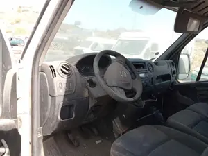 Foto de SALPICADERO NISSAN NV400 FURGON (X62) 2.3 dCi Diesel CAT (125 CV / 92 KW)