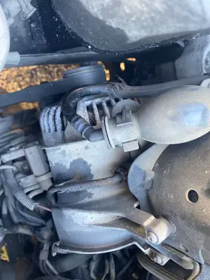 Foto de ALTERNADOR PEUGEOT 307 CC CABRIO-COUPÉ (S2) 2.0 16V HDi FAP CAT (RHR / DW10BTED4) (136 CV / 100 KW) referencia 5705NH