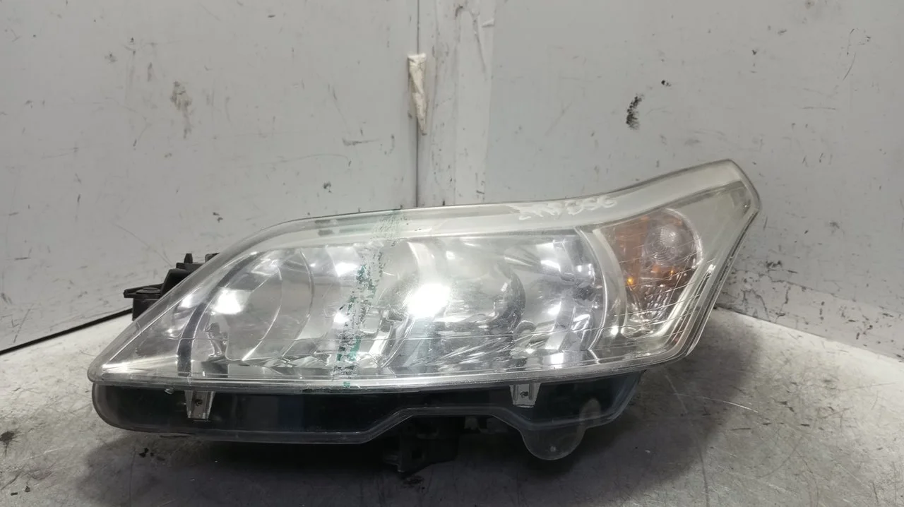 Foto de FARO IZQUIERDO CITROEN C4 COUPE 1.6 16V CAT (NFU / TU5JP4) (109 CV / 80 KW) referencia TYC20-A664