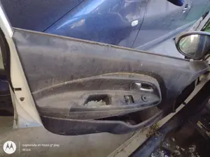 Foto de GUARNECIDO PUERTA DELANTERA IZQUIERDA KIA RIO (UB) 1.2 CAT (86 CV / 63 KW) referencia 823071W020HU