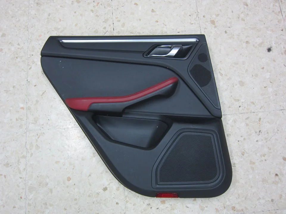 Foto de GUARNECIDO PUERTA TRASERA IZQUIERDA PORSCHE MACAN (95BA) referencia 95B867211