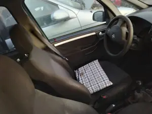 Foto de AIRBAG LATERAL IZQUIERDO OPEL MERIVA 1.7 16V CDTI (101 CV / 74 KW)