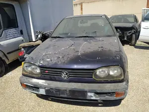 Foto de CAPO VOLKSWAGEN GOLF III (1H1)(11.1991) 1.6  (75 CV / 55 KW) referencia 1H6823031A