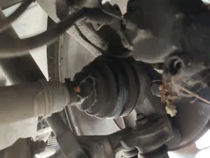 Foto de PINZA DE FRENO DELANTERA DERECHA AUDI A6 BERLINA (4B2) 2.4 V6 30V (165 CV / 121 KW) referencia 8E0615124A
