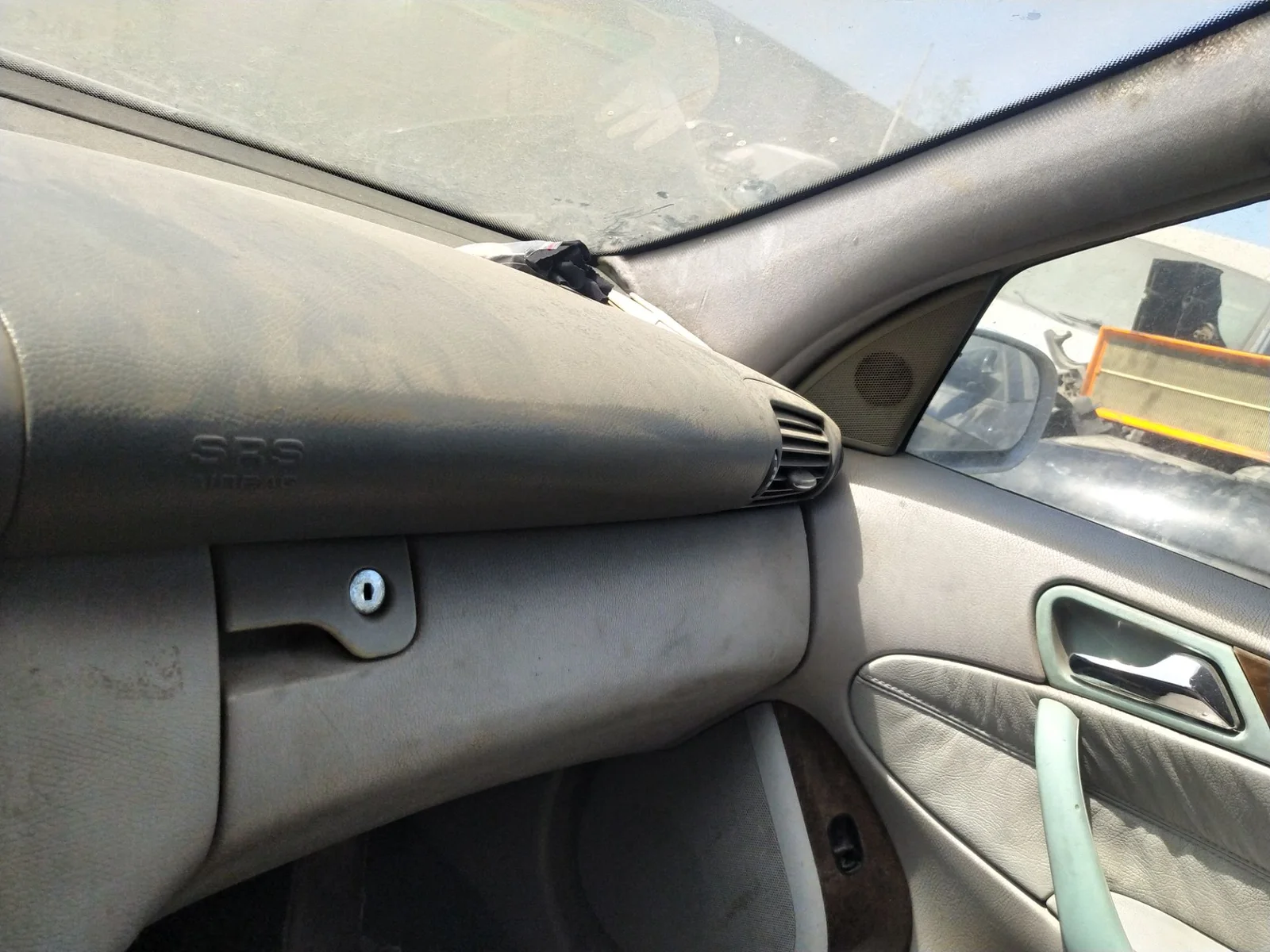 Foto de AIRBAG DELANTERO DERECHO MERCEDES-BENZ CLASE C (BM 203) BERLINA 2.2 CDI CAT (143 CV / 105 KW) referencia A203860290564
