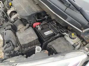 Foto de CAJA RELES / FUSIBLES FORD B-MAX (CB2) 1.5 TDCi CAT (95 CV / 70 KW)