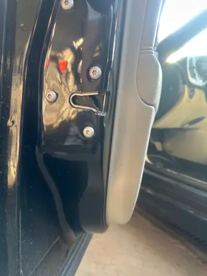 Foto de CERRADURA PUERTA DELANTERA IZQUIERDA SAAB 9-3 BERLINA 1.9 TiD CAT (150 CV / 110 KW) referencia 12759689