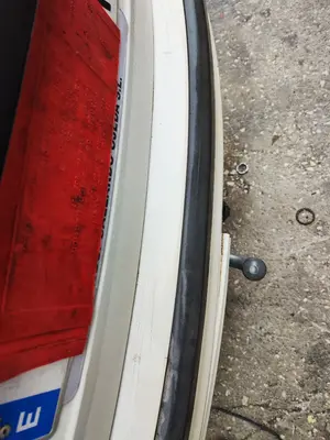 Foto de PANEL TRASERO FORD FOCUS BERLINA (CAP) 1.6 TDCi CAT (90 CV / 66 KW)