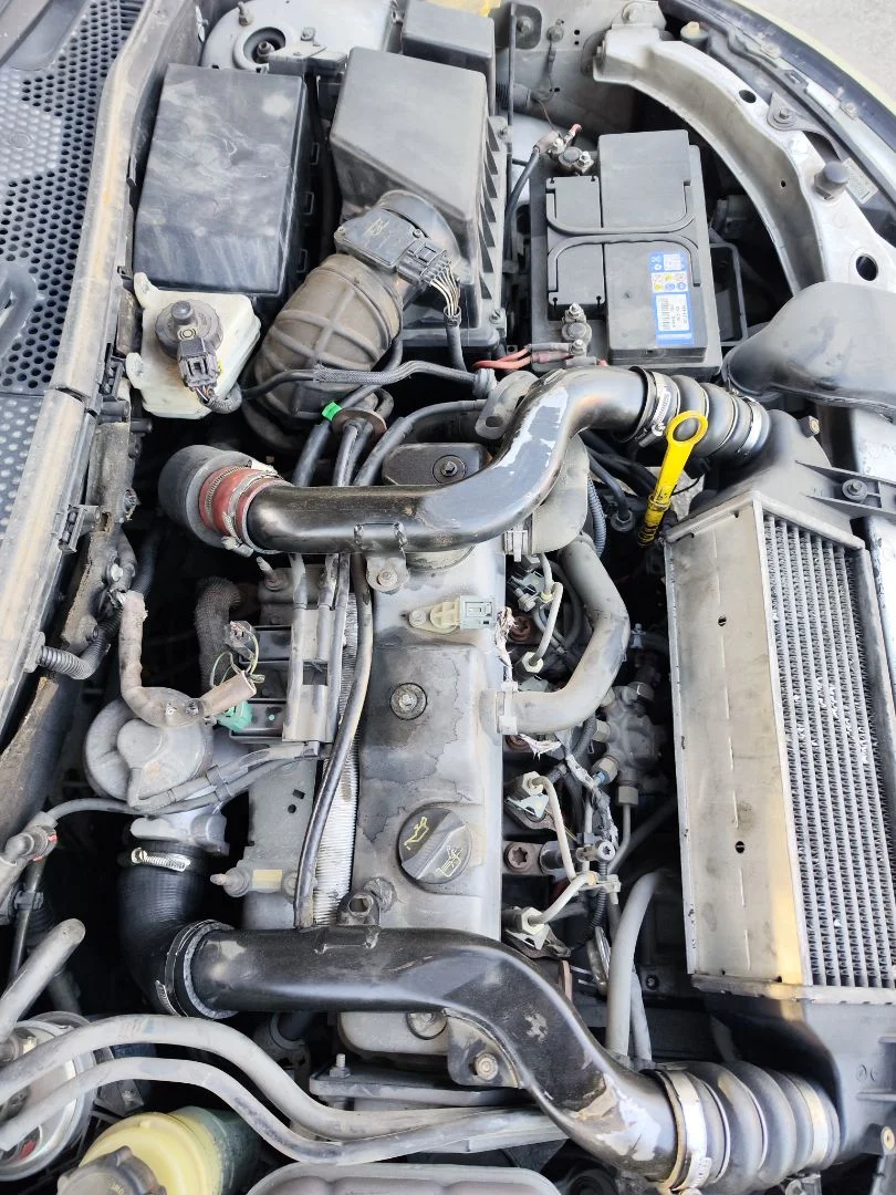 Foto de MOTOR COMPLETO FORD FOCUS FAMILIAR (CAK) 1.8 TDCi Turbodiesel CAT (116 CV / 85 KW) referencia F9DA