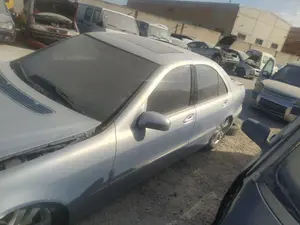 Foto de PUERTA DELANTERA IZQUIERDA MERCEDES-BENZ CLASE S (BM 220) BERLINA 5.0 V8 24V CAT (306 CV / 225 KW) referencia A220720010528