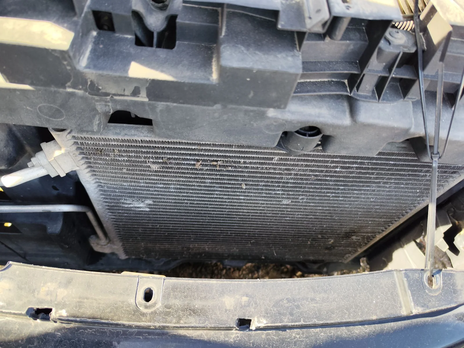 Foto de RADIADOR CALEFACCION / AIRE ACONDICIONADO CITROEN C3 1.4 (73 CV / 54 KW) referencia 6448K9