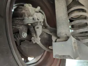 Foto de PINZA DE FRENO TRASERA IZQUIERDA SEAT IBIZA (6L1) 1.9 TDI (101 CV / 74 KW)