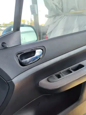 Foto de MANETA INTERIOR DELANTERA DERECHA PEUGEOT 307 (S1)(04.2001) 1.6 16V CAT (109 CV / 80 KW) referencia 9143F5