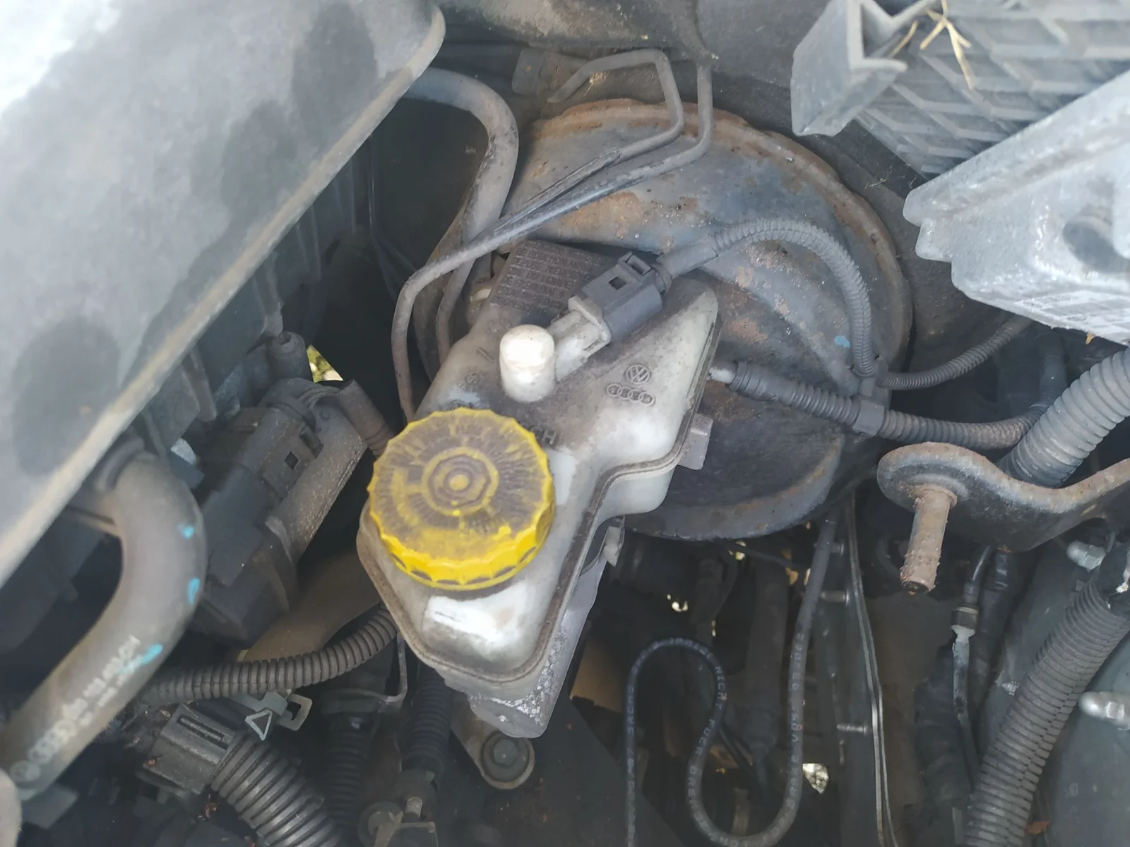 Foto de BOMBA FRENO VOLKSWAGEN FOX (5Z1)(04.2005) 1.4 (75 CV / 55 KW)