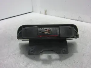 Foto de LUZ CENTRAL DE FRENO DACIA LOGAN II 1.5 dCi Diesel FAP CAT (75 CV / 55 KW) referencia 265982612R foto 4