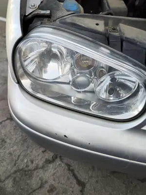 Foto de FARO DERECHO VOLKSWAGEN GOLF IV BERLINA (1J1)(10.1997) 1.9 TDI (131 CV / 96 KW) referencia 1J1941018K