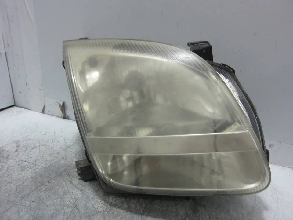 Foto de FARO DERECHO SUZUKI IGNIS (RM/MH) 1.3 DDiS Diesel CAT (69 CV / 51 KW) referencia 86448645