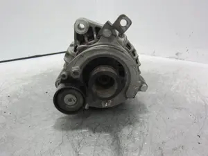 Foto de ALTERNADOR BMW SERIE X3 (G01) 3.0 24V Turbodiesel (265 CV / 195 KW) referencia 0125815004
