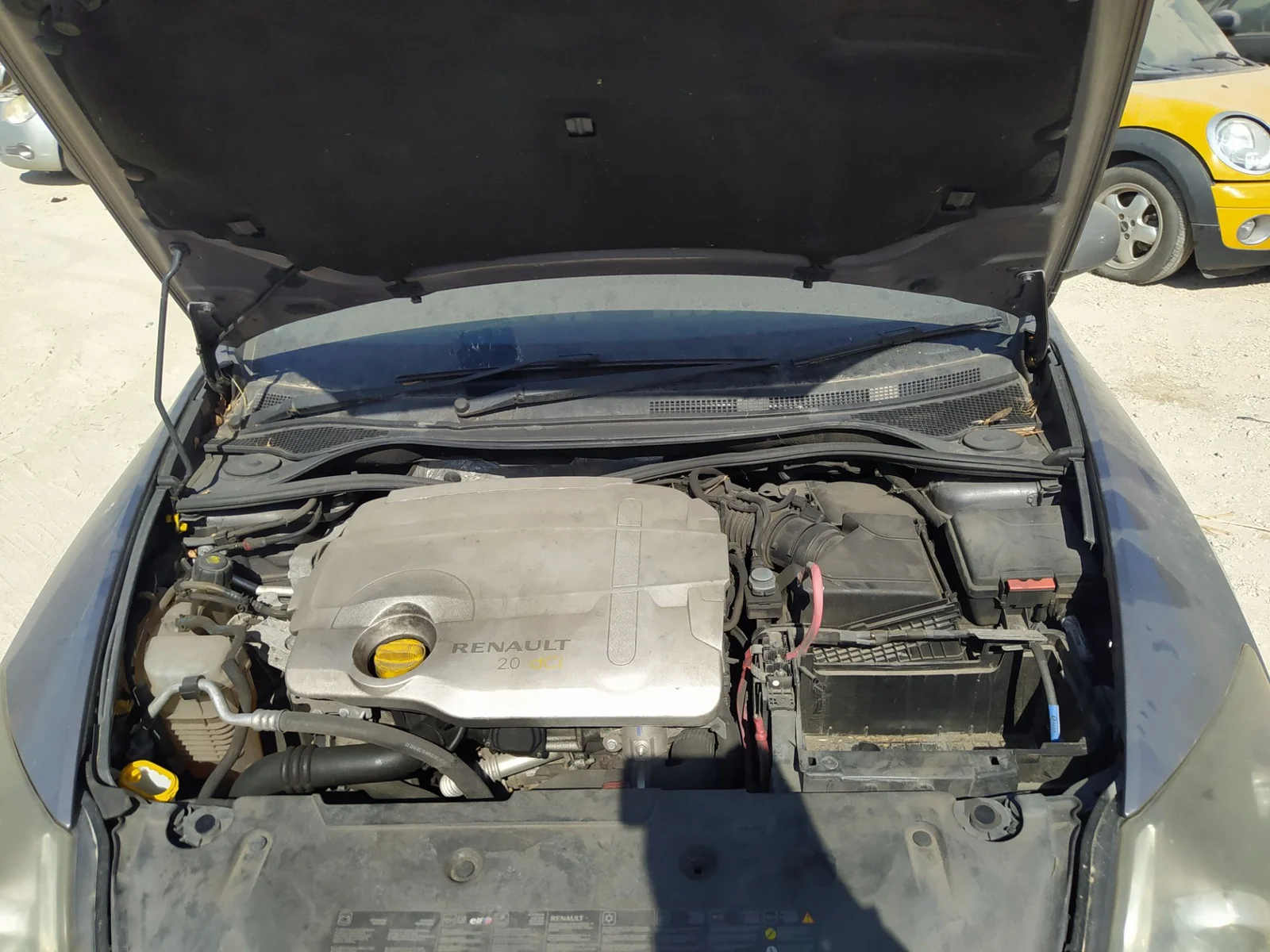 Foto de VARILLAJE CAMBIO RENAULT LAGUNA III COUPE 2.0 dCi Diesel FAP (150 CV / 110 KW)
