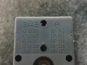 Foto de MANDO ELEVALUNAS DELANTERO IZQUIERDO SAAB 9-3 BERLINA referencia 4223988 foto 4