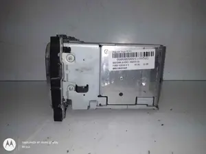 Foto de SISTEMA AUDIO / RADIO CD FORD FOCUS II '0 II (1.6 (90 CV / 66 KW) diesel) referencia 8M5T18C815AB foto 6