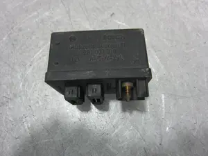 Foto de CAJA PRECALENTAMIENTO PEUGEOT 407 COUPÉ referencia 0281003018