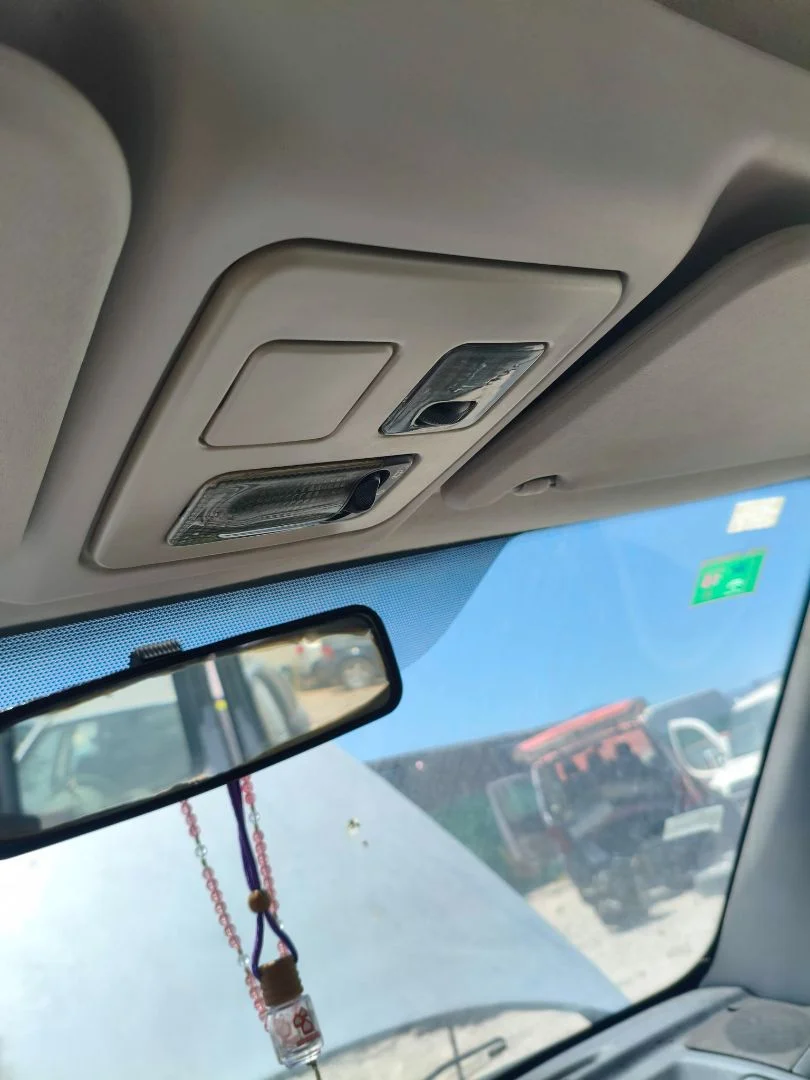 Foto de LUZ INTERIOR PEUGEOT PARTNER (S1)(07.1996) 1.9 Diesel (69 CV / 51 KW)