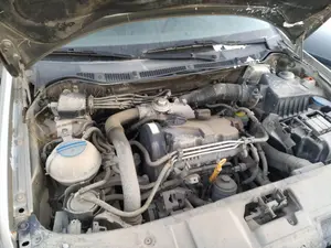 Foto de MOTOR ARRANQUE SKODA FABIA (6Y2/6Y3) 1.4 TDI (69 CV / 51 KW) referencia 02T911024