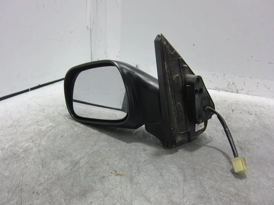 Foto de RETROVISOR IZQUIERDO SUZUKI IGNIS (RM/MH) 1.3 DDiS Diesel CAT (69 CV / 51 KW) referencia 8470286G50