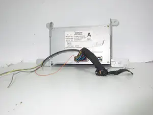 Foto de PANTALLA MULTIFUNCION NISSAN PRIMERA BERLINA (P12) referencia 021394 foto 2